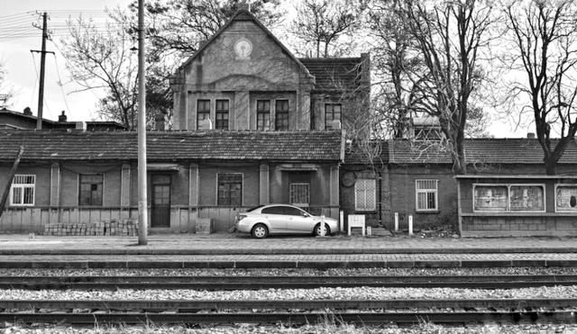 《胶济铁路的百年坊子老火车站》